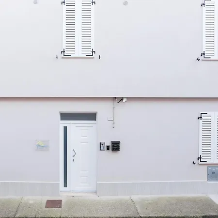 Casa Verdi 37 Rubino Smeraldo *