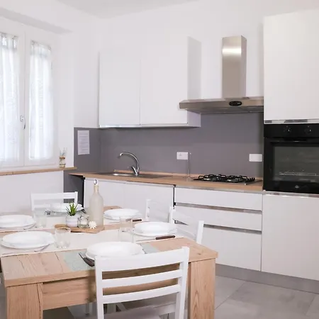 Casa Verdi 37 Rubino Smeraldo Porto SantʼElpidio