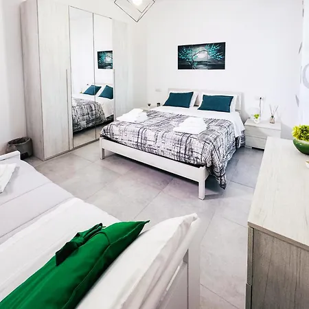 Casa Verdi 37 Rubino Smeraldo