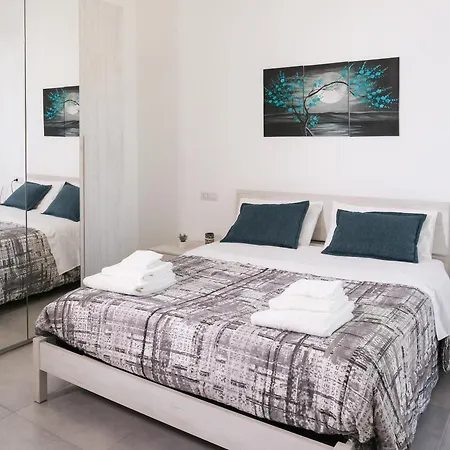 Casa Verdi 37 Rubino Smeraldo Dom wakacyjny Porto SantʼElpidio