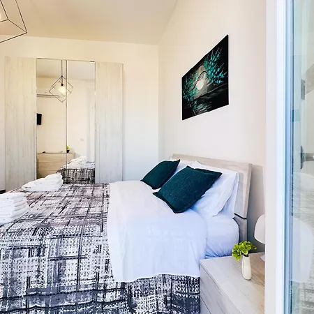 Casa Verdi 37 Rubino Smeraldo Porto SantʼElpidio